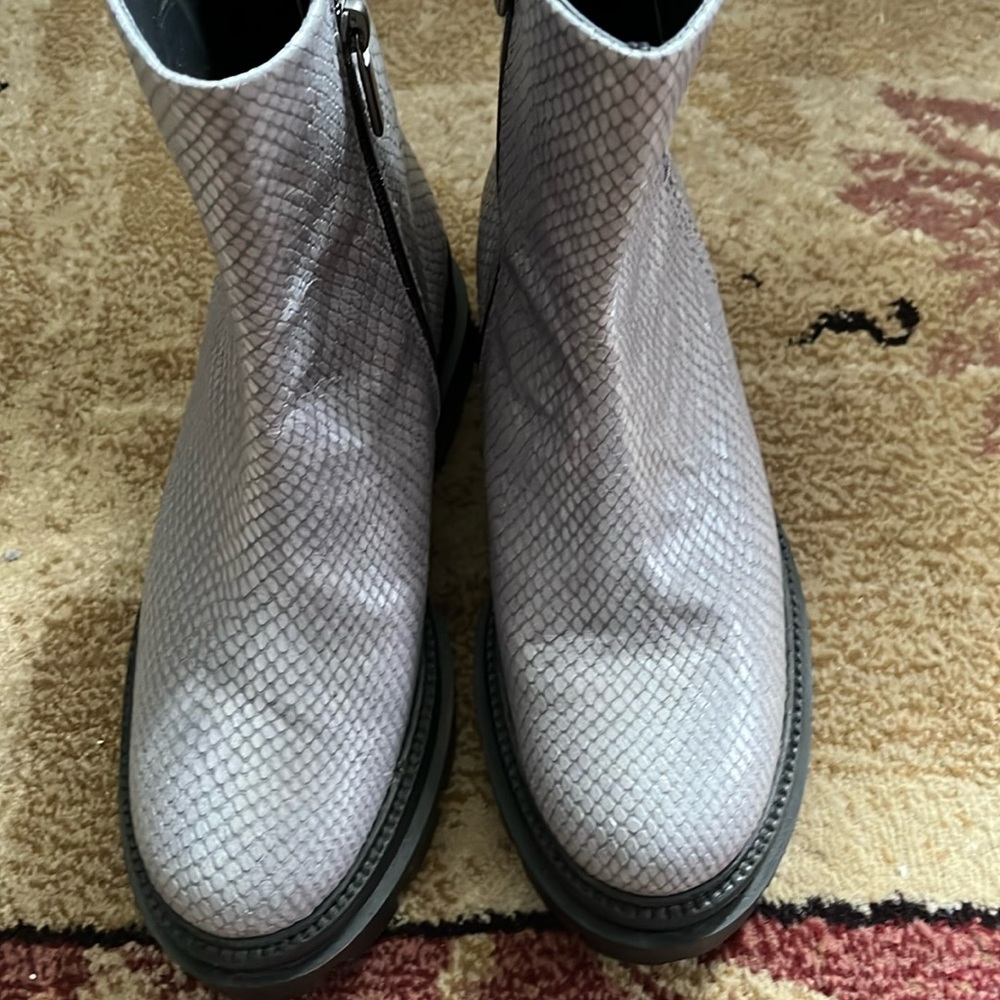 Pons Quintana grey leather bootie